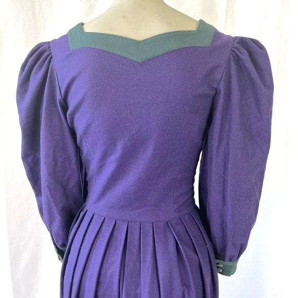 COTTAGECORE PURPLE DRESS RENAISSANCE VTG MAXI DRESS  MEDIEVAL GRAPE DRESS LARGE - Picture 11 of 16